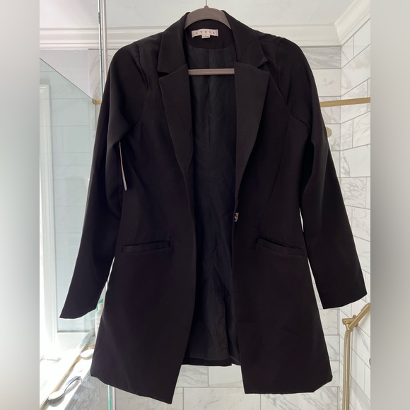 HYFVE Oversized Blazer NWT - Picture 2 of 2